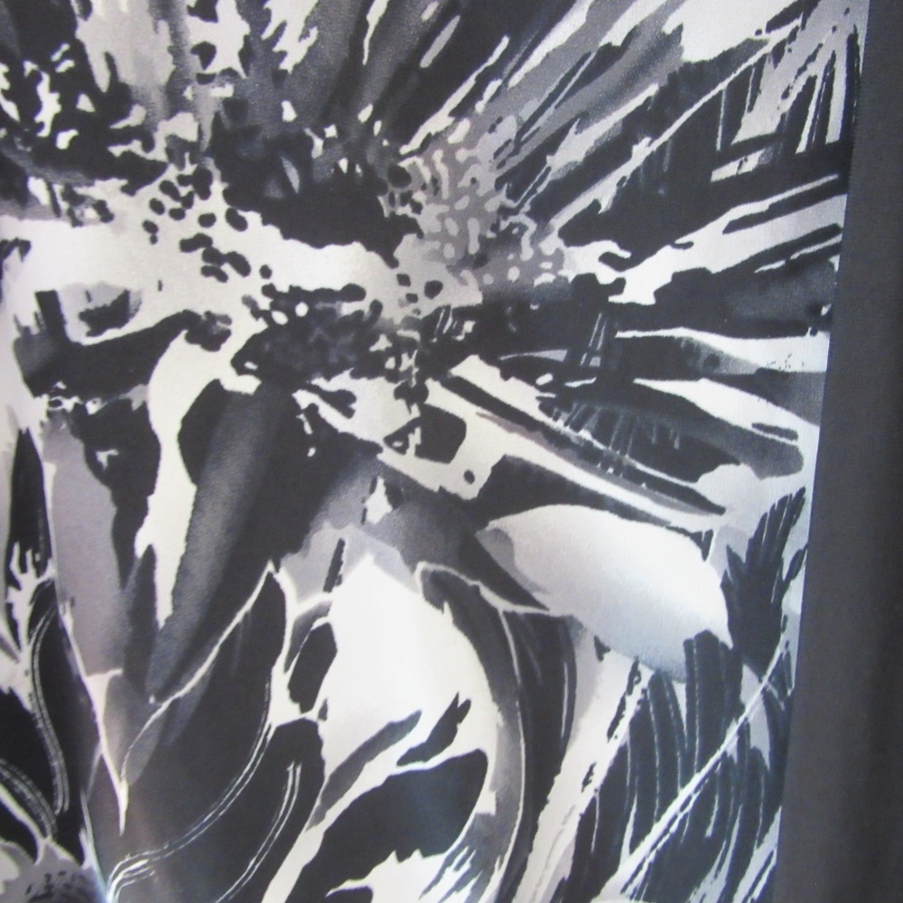 PERSEPTION CONCEPT Women's Top - Picture 6 of 7